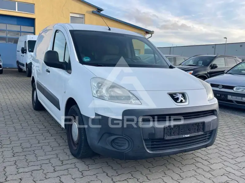 2012 Peugeot Partner