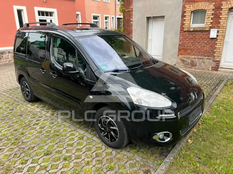 2012 Peugeot Partner