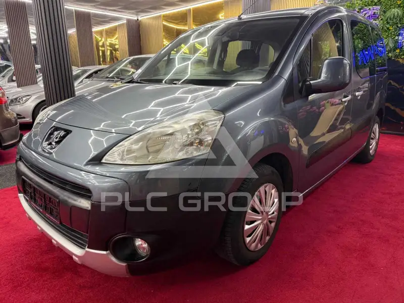 2012 Peugeot Partner