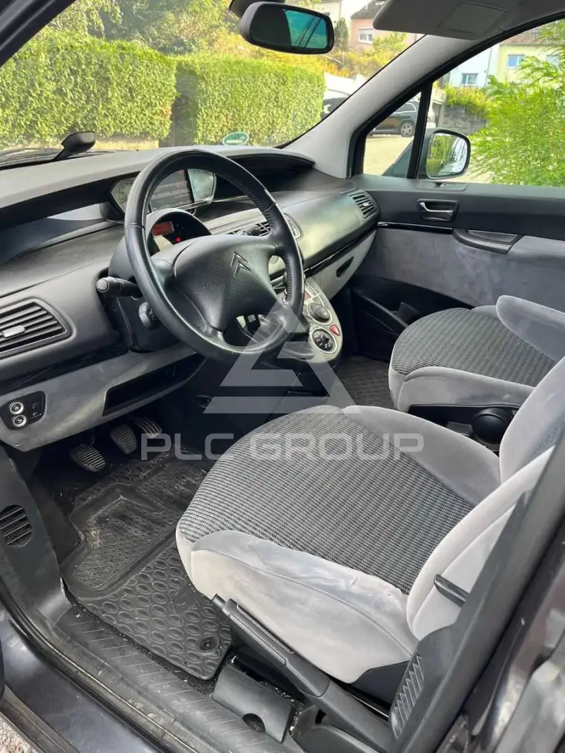 2012 Citroen C8