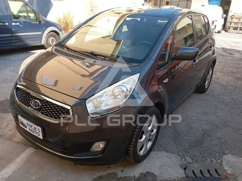 2012 KIA Venga