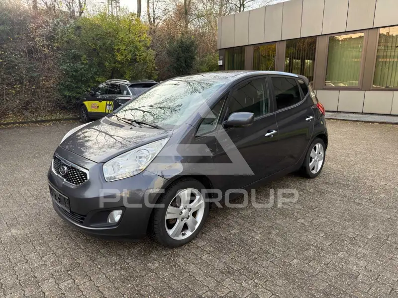 2012 KIA Venga