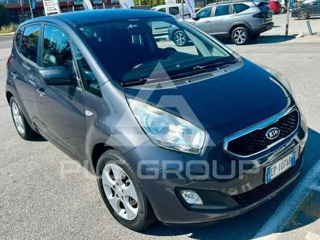 2012 KIA Venga