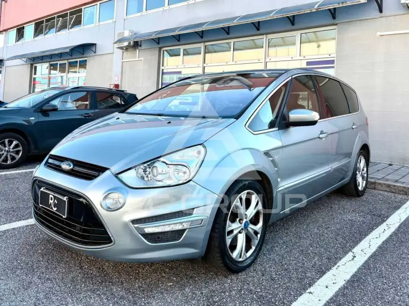 2012 Ford S-Max