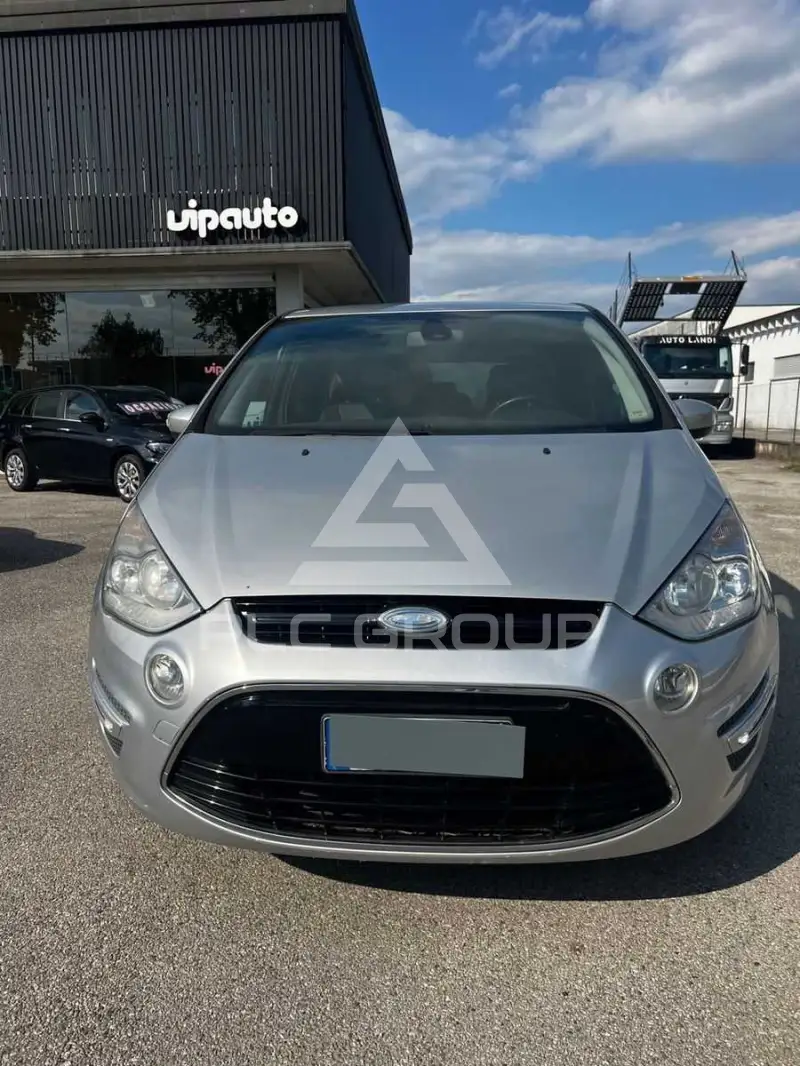 2012 Ford S-Max
