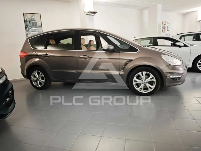2012 Ford S-Max