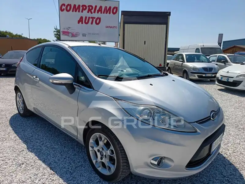 2012 Ford FIESTA