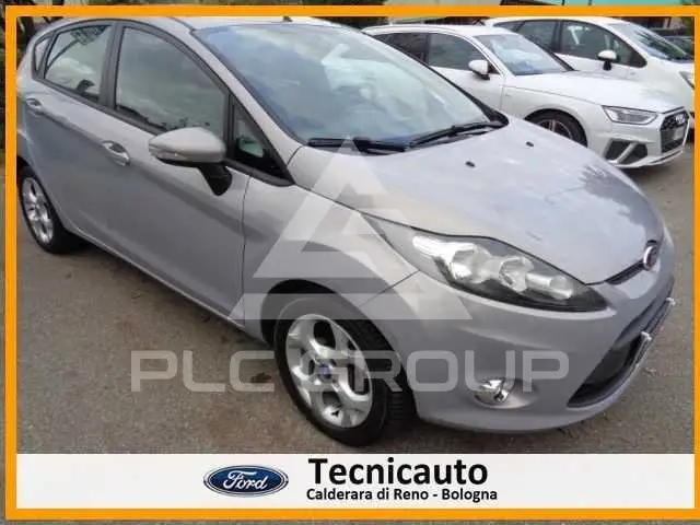 2012 Ford FIESTA