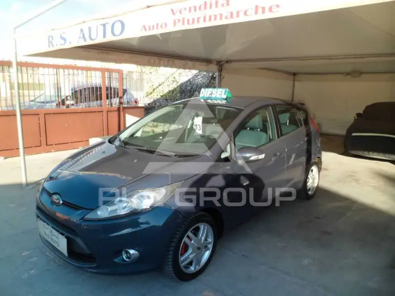 2012 Ford FIESTA