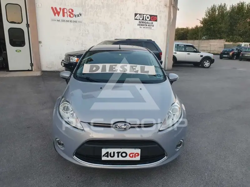 2012 Ford FIESTA