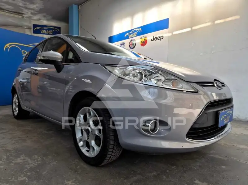 2012 Ford FIESTA