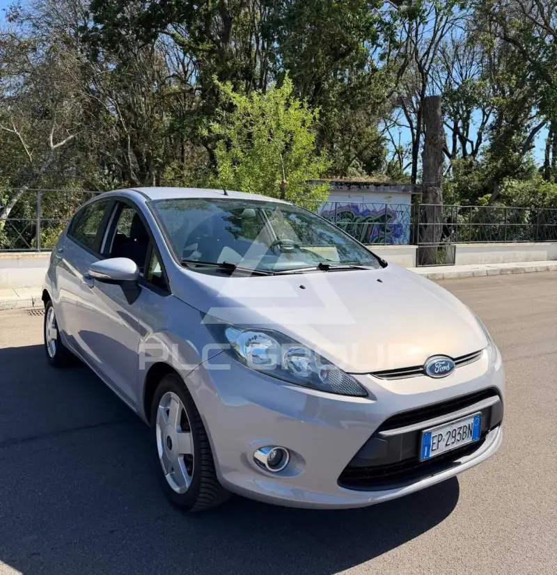 2012 Ford FIESTA