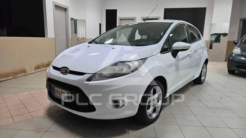 2012 Ford FIESTA