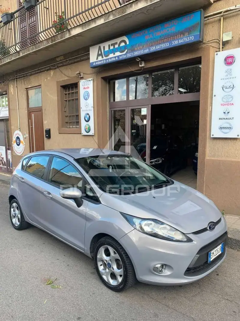 2012 Ford FIESTA