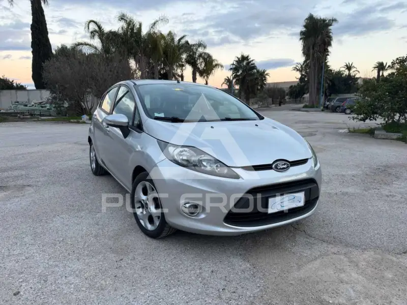2012 Ford FIESTA