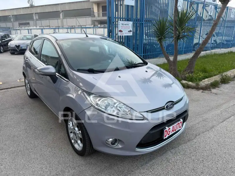 2012 Ford FIESTA