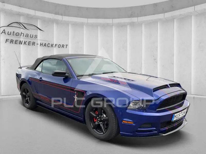 2012 Ford MUSTANG
