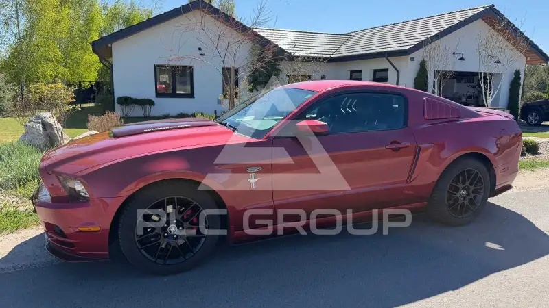 2012 Ford MUSTANG