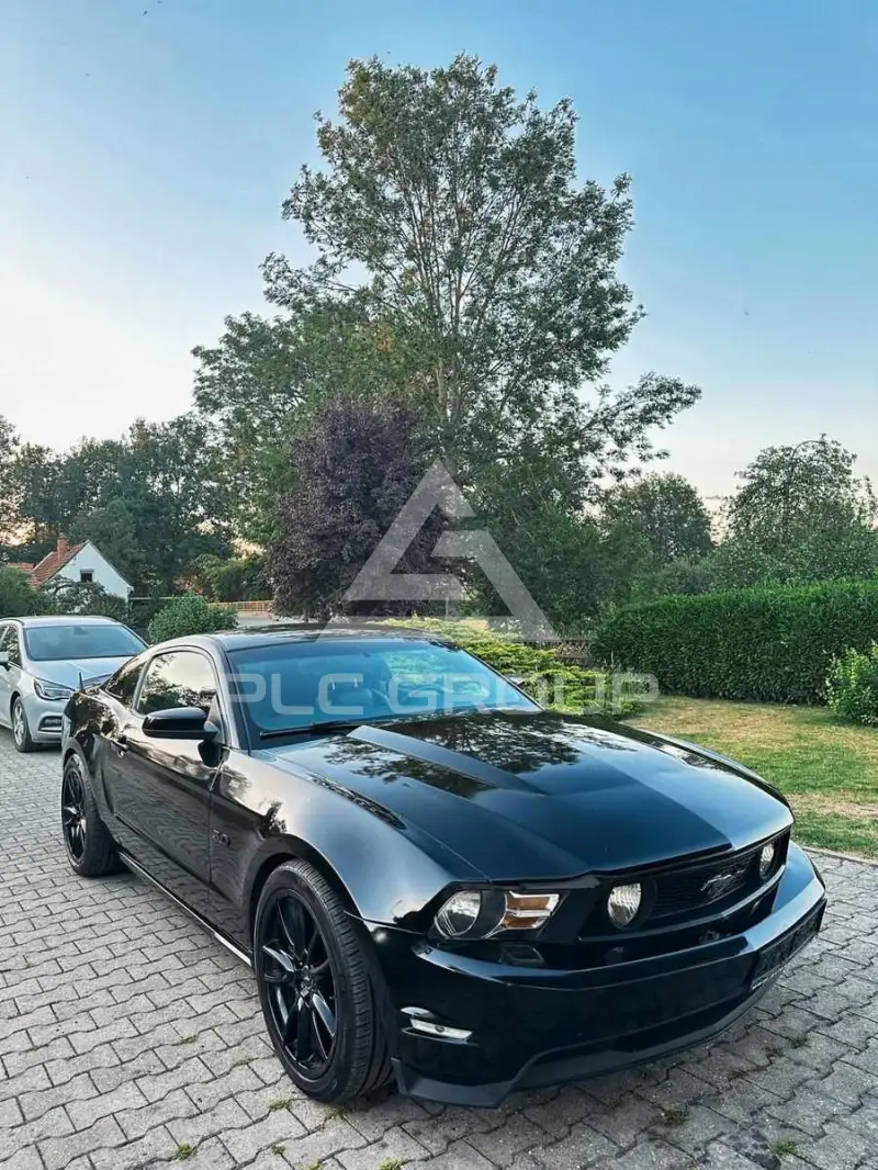 2012 Ford MUSTANG