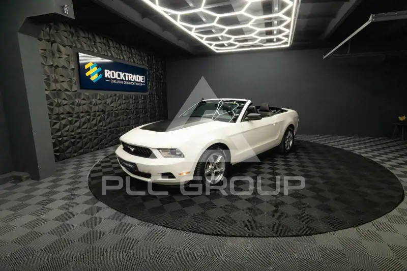 2012 Ford MUSTANG