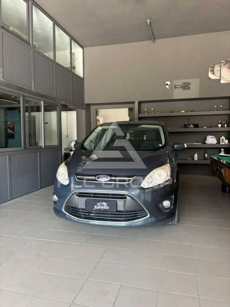 2012 Ford C-MAX