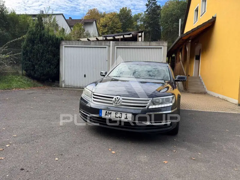 2012 Volkswagen PHAETON