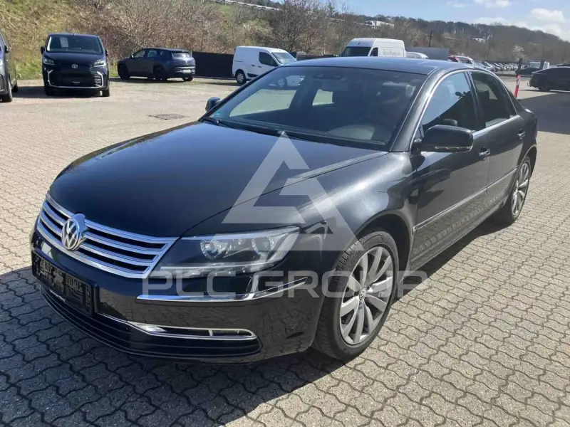 2012 Volkswagen PHAETON