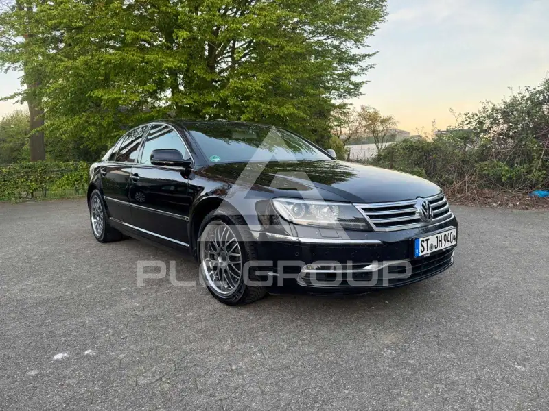 2012 Volkswagen PHAETON