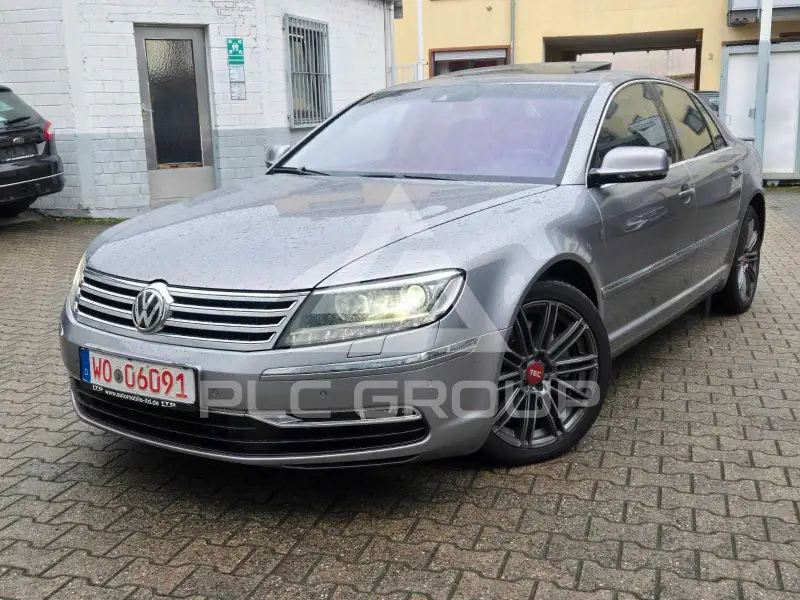 2012 Volkswagen PHAETON