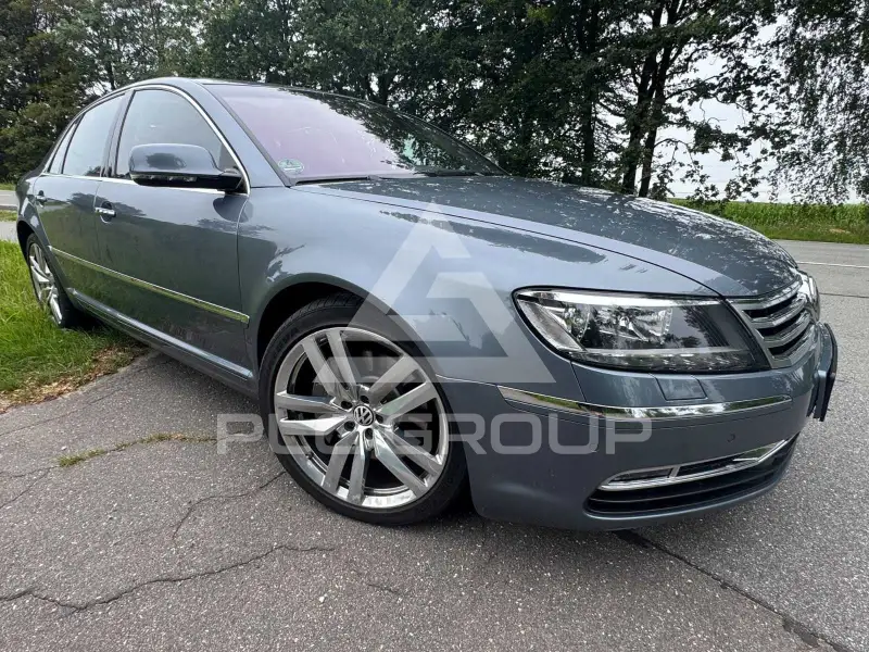 2012 Volkswagen PHAETON