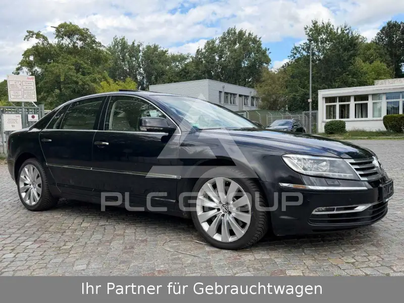 2012 Volkswagen PHAETON