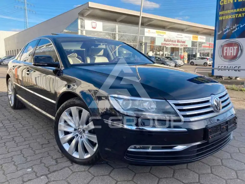 2012 Volkswagen PHAETON