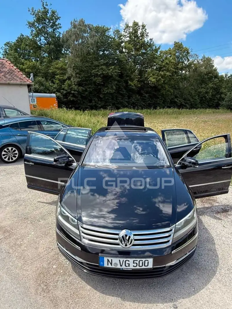 2012 Volkswagen PHAETON