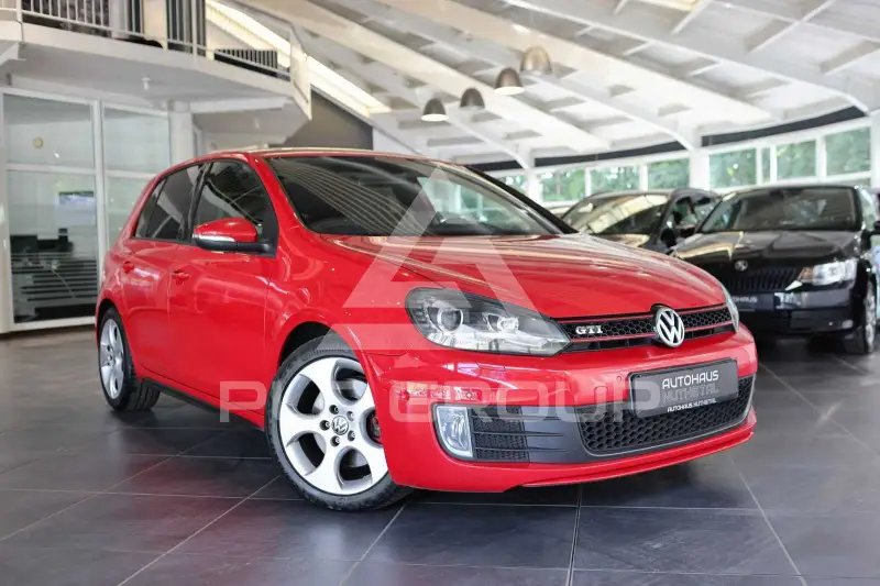 2012 Volkswagen GOLF