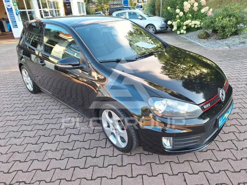 2012 Volkswagen GOLF
