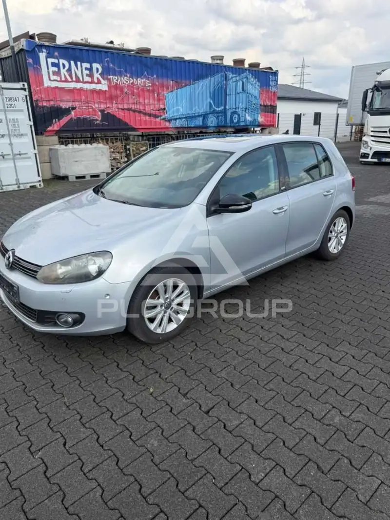 2012 Volkswagen GOLF