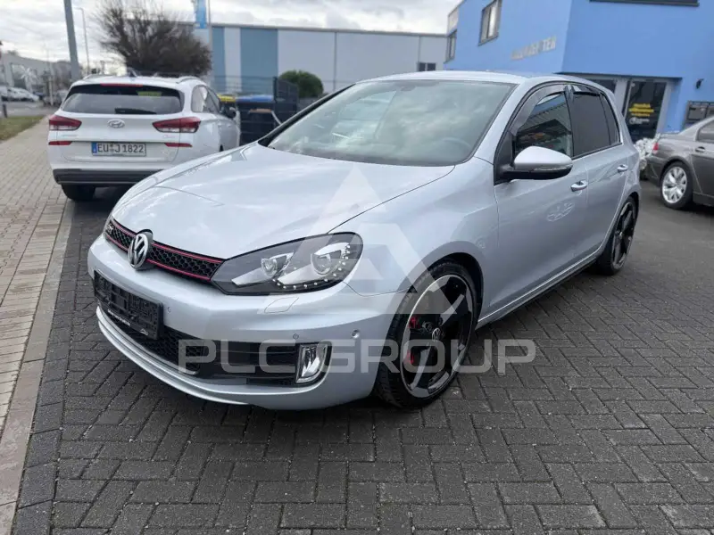 2012 Volkswagen GOLF