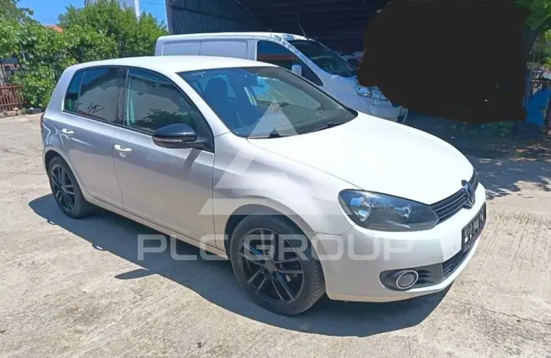 2012 Volkswagen GOLF