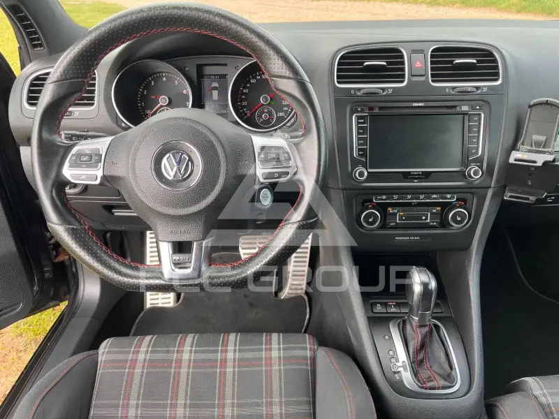 2012 Volkswagen GOLF