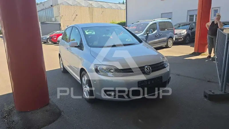 2012 Volkswagen GOLF