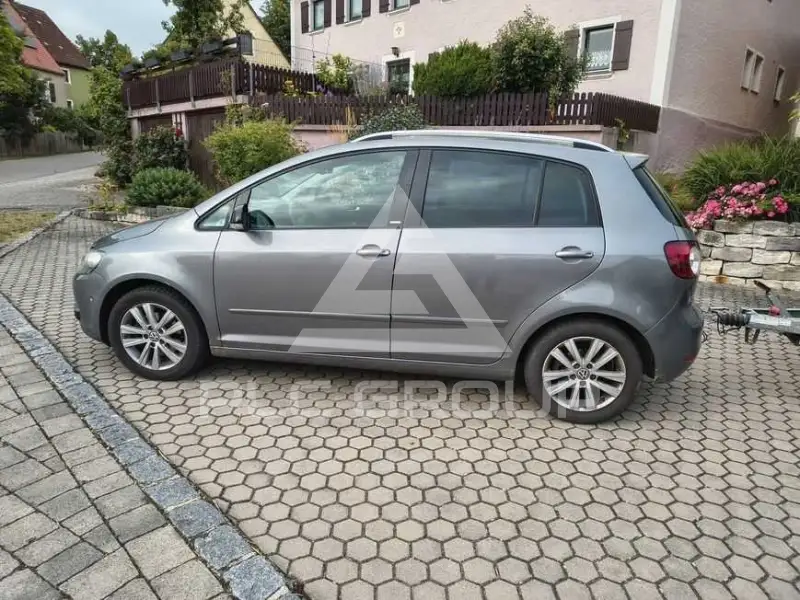 2012 Volkswagen GOLF