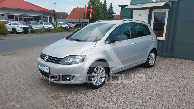 2012 Volkswagen GOLF