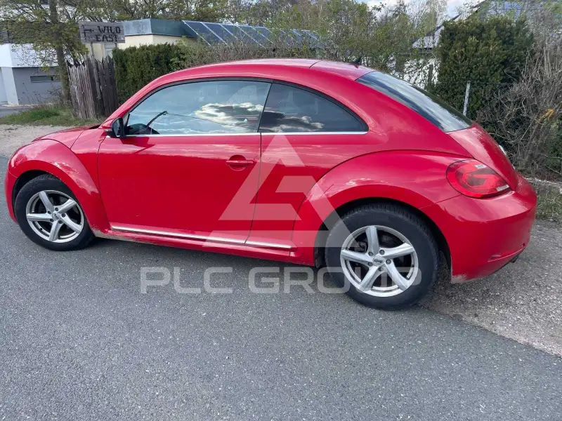 2012 Volkswagen BEETLE