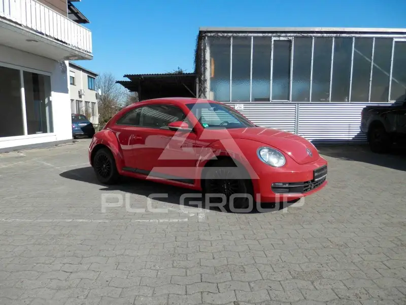 2012 Volkswagen BEETLE