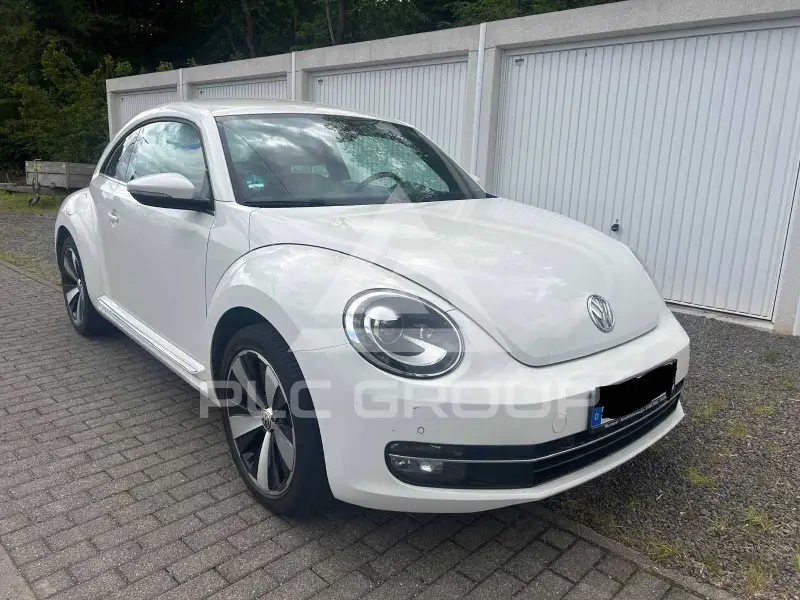 2012 Volkswagen BEETLE