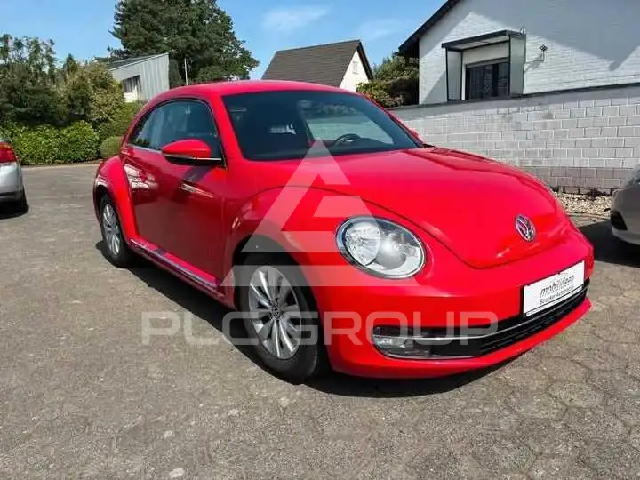 2012 Volkswagen BEETLE