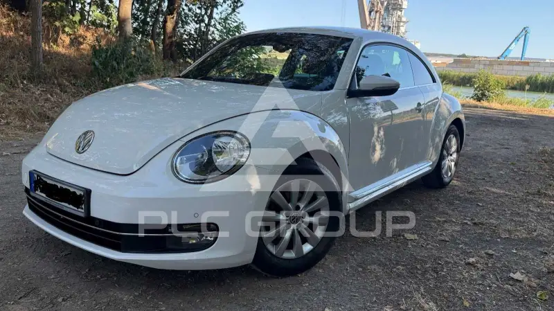2012 Volkswagen BEETLE