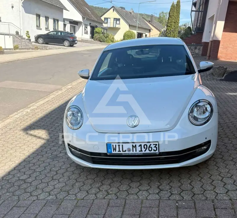 2012 Volkswagen BEETLE