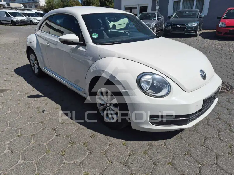 2012 Volkswagen BEETLE