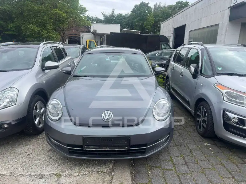 2012 Volkswagen BEETLE